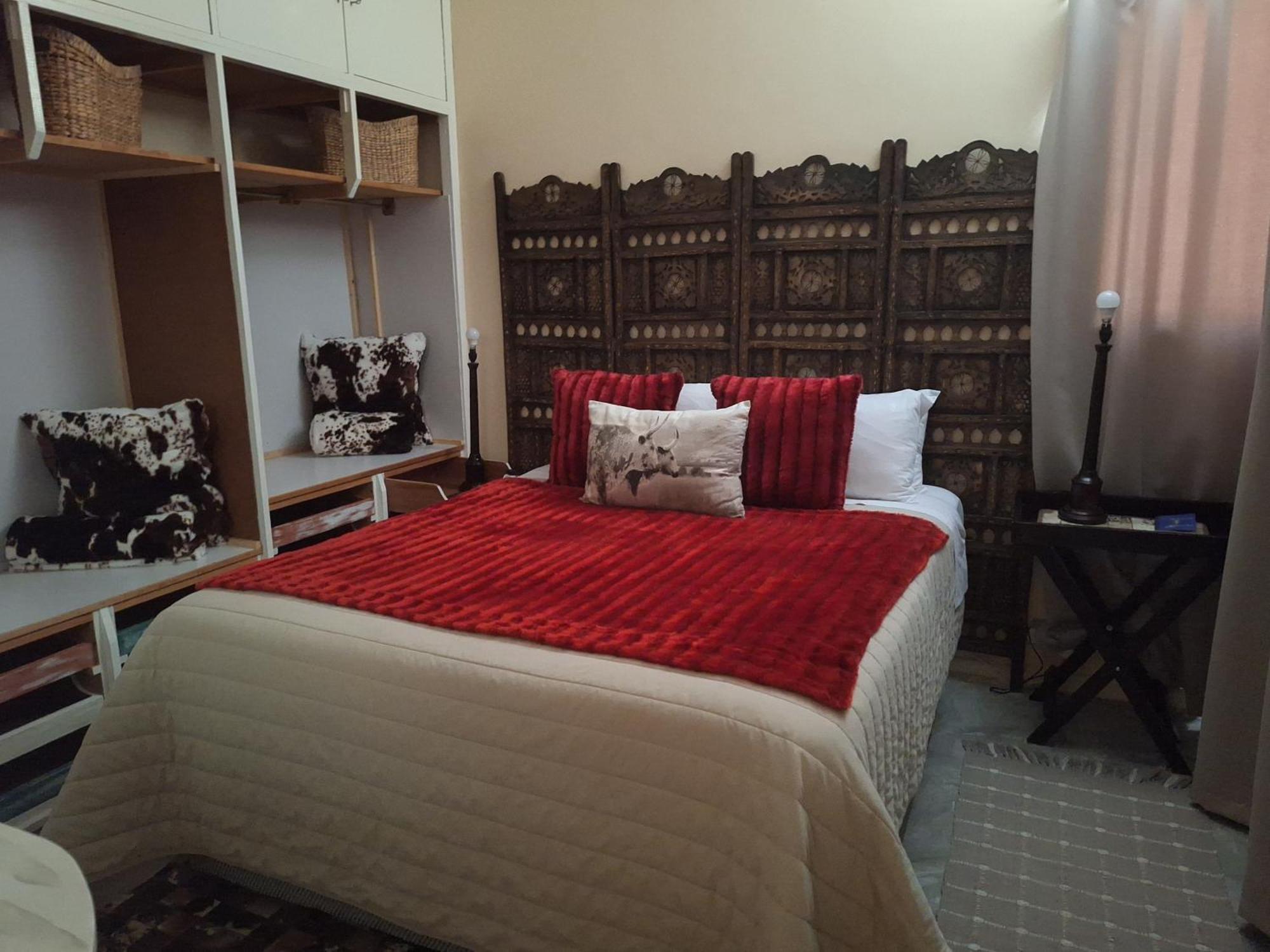 Mitat Guesthouse Beaufort Wes Buitenkant foto